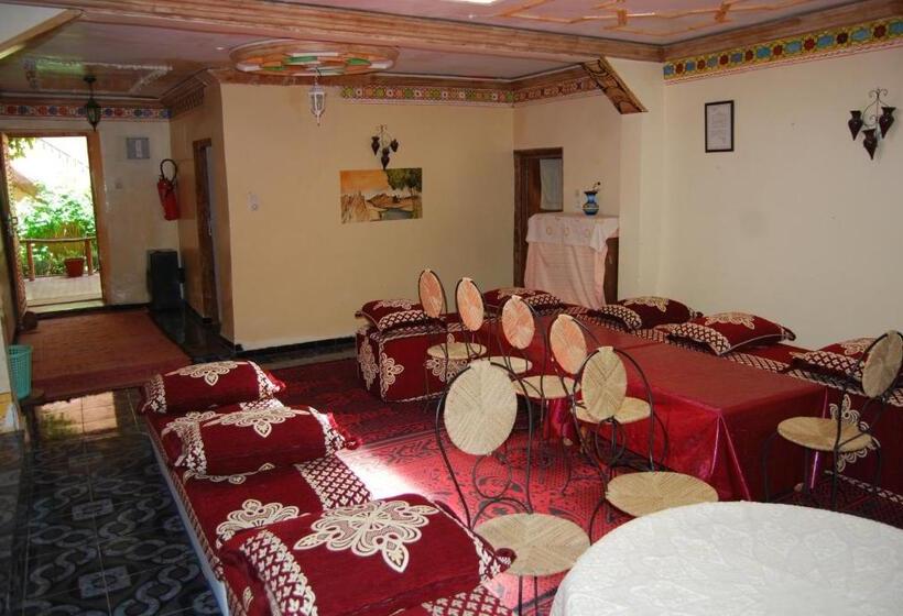 پانسیون Kasbah Ait Bouguemez