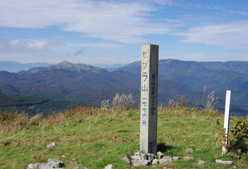 بنسيون Resort Garni Coru