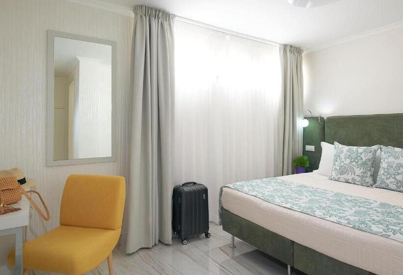 پانسیون Rome Airport Inn