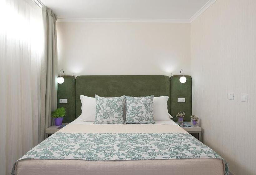 پانسیون Rome Airport Inn