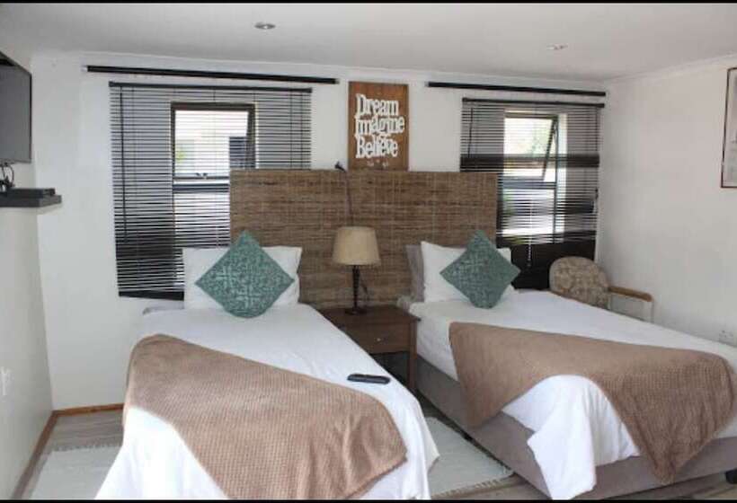 פנסיון Unathi Guest Lodge