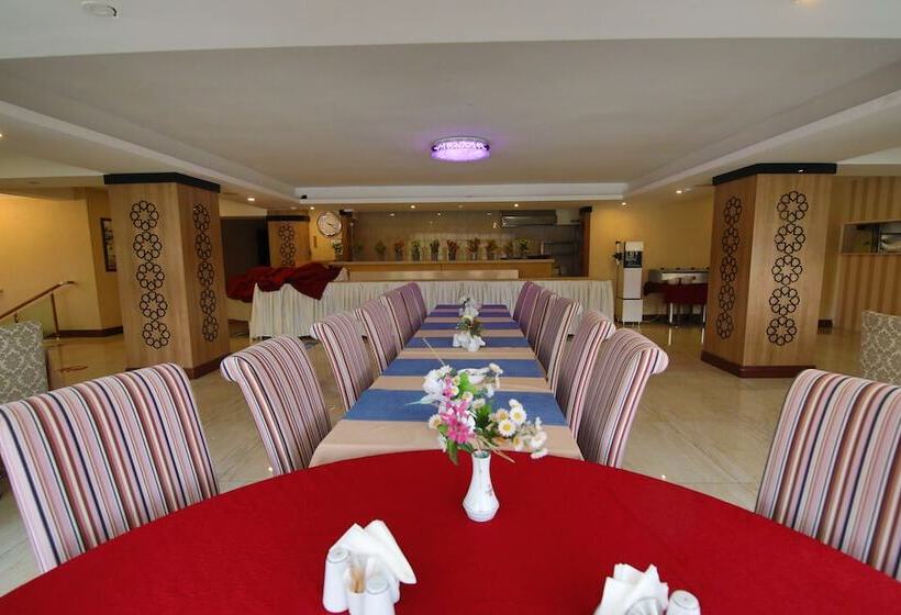 Tiryandafil Otel