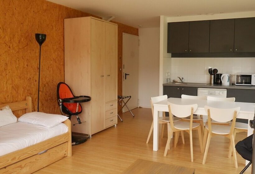 酒店 Auberge Des Voyajoueurs