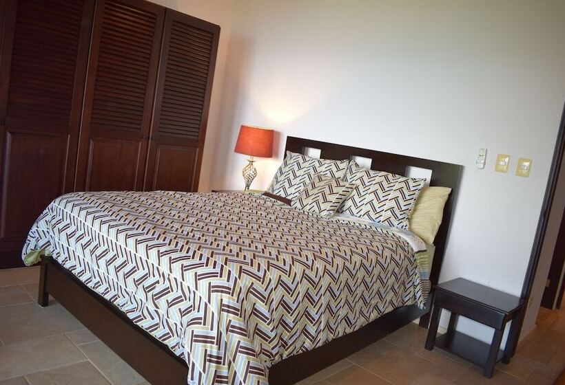 فندق Corona Del Mar