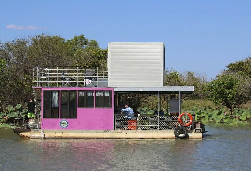 ホテル Corroboree Houseboats