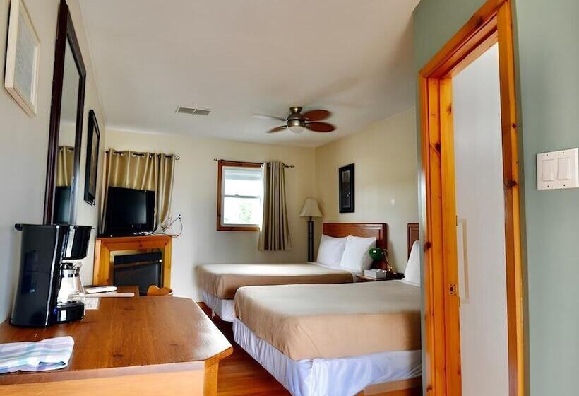 فندق Dewar's Inn On The River