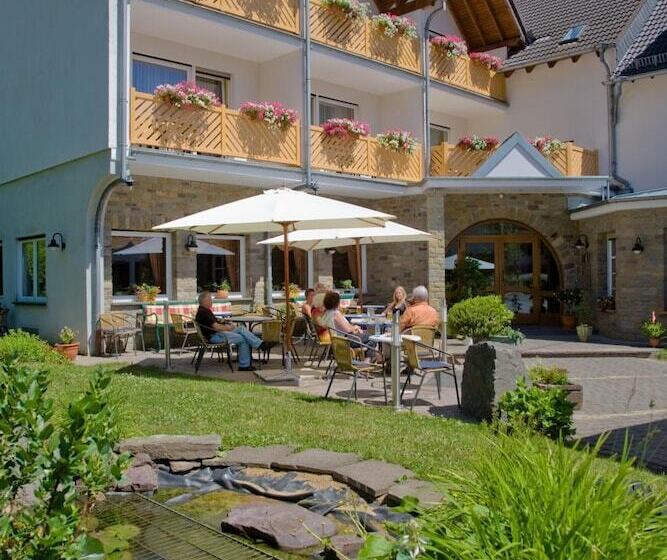 ホテル Landhaus Schend