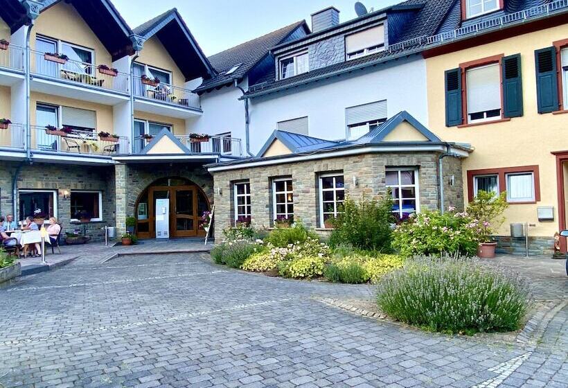 ホテル Landhaus Schend