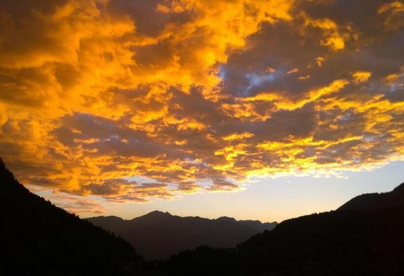 ホテル Orobie Alps Resort