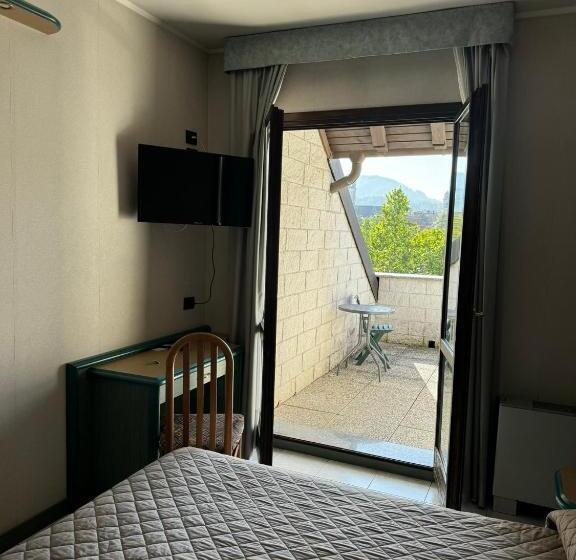 ホテル Pian Del Sole
