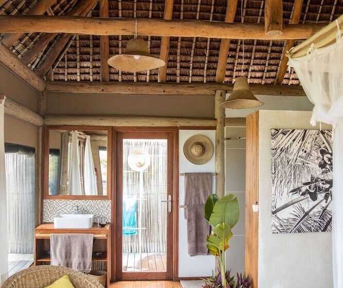 هتل Travessia Beach Lodge