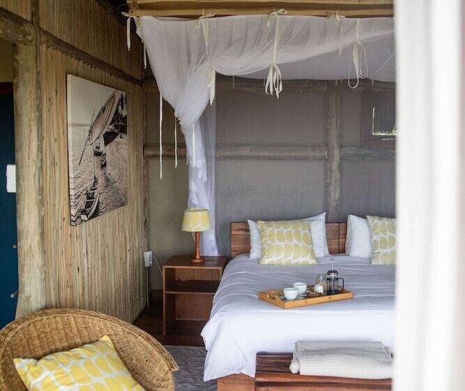 هتل Travessia Beach Lodge