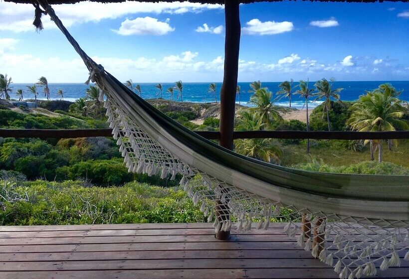 هتل Travessia Beach Lodge