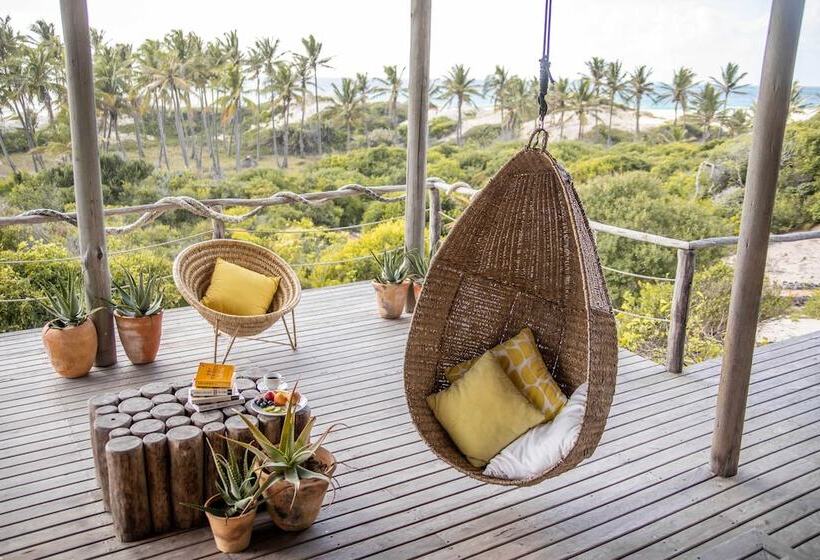 هتل Travessia Beach Lodge
