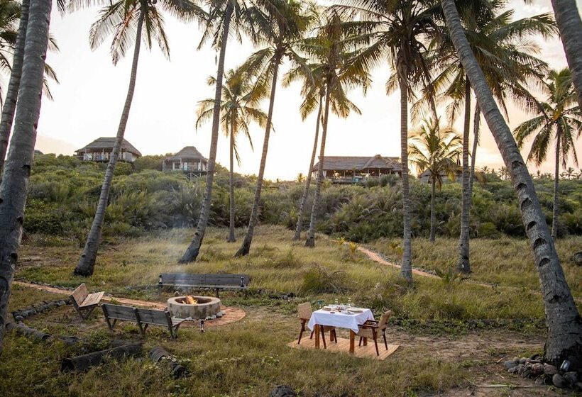 هتل Travessia Beach Lodge