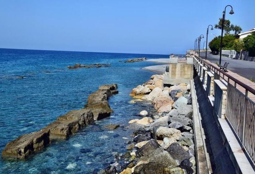 ペンション A Due Passi Dal Mare