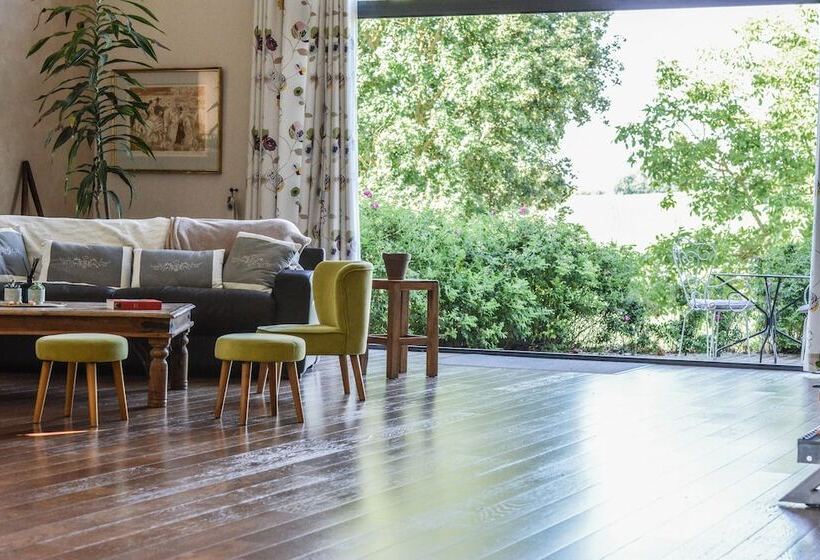 ペンション La Grande Oasis   B&b Et Spa
