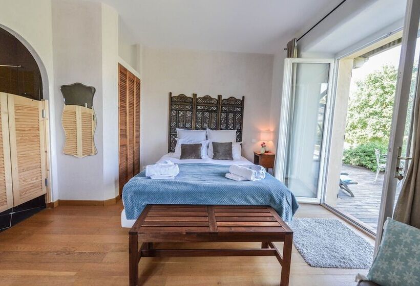 ペンション La Grande Oasis   B&b Et Spa