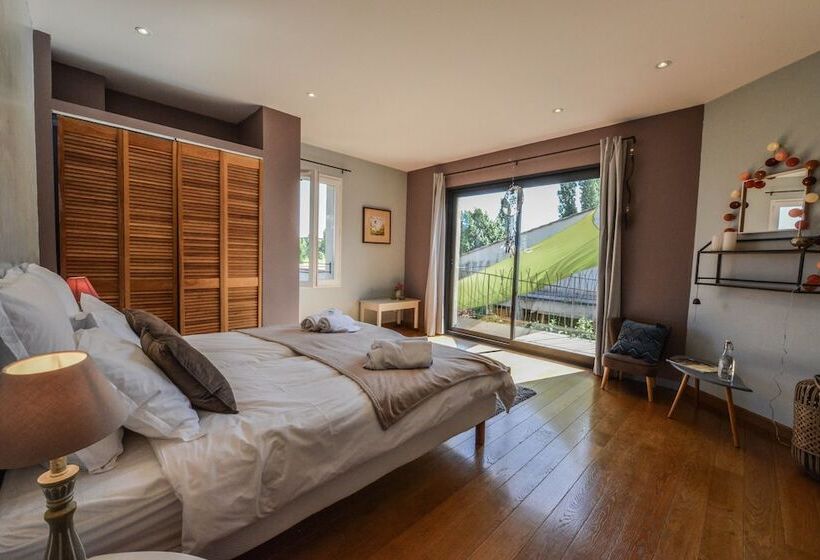 بنسيون La Grande Oasis Gite Et Spa