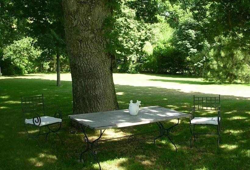 بنسيون Le Sens Des Hôtes