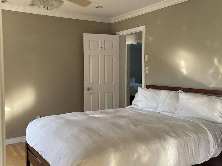 Timberland Motel