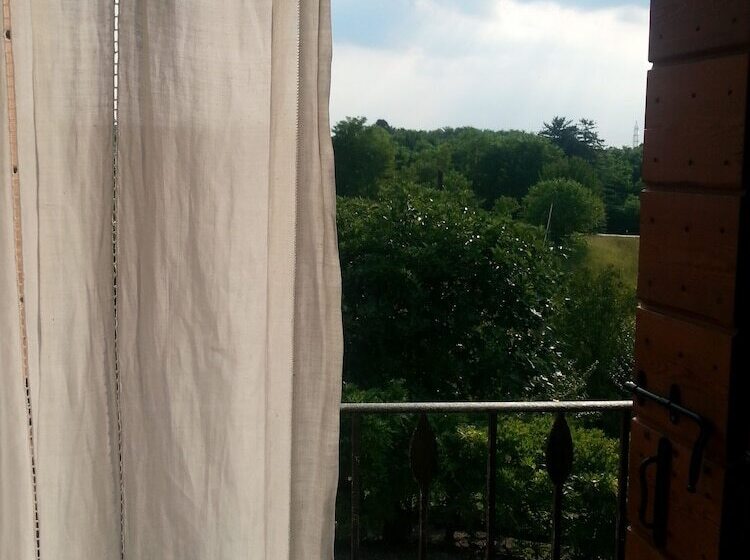 Bed And Breakfast  Beatipaoli