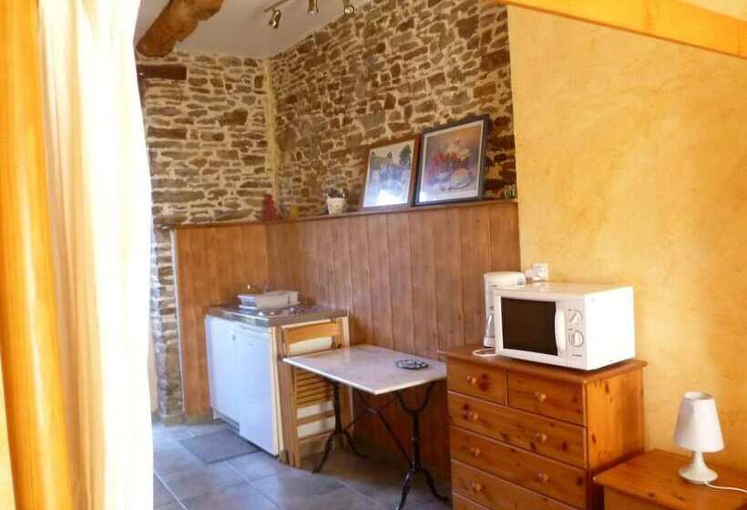 ベッドアンドブレックファースト Chambres Les Champs De Roz