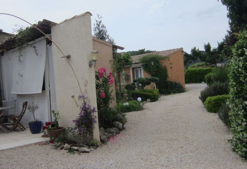 B&b Les Romarins