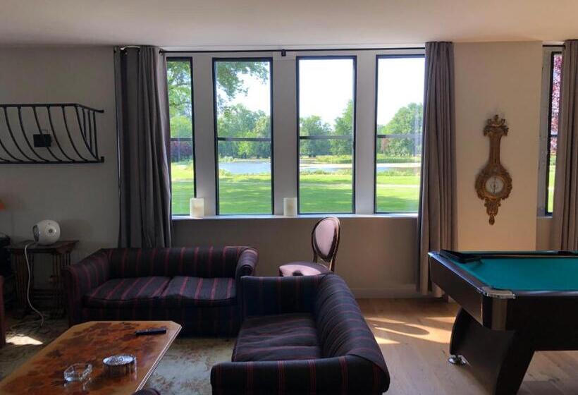 ベッドアンドブレックファースト Orangerie De Chatel Selection Figaro & Elle Magazine