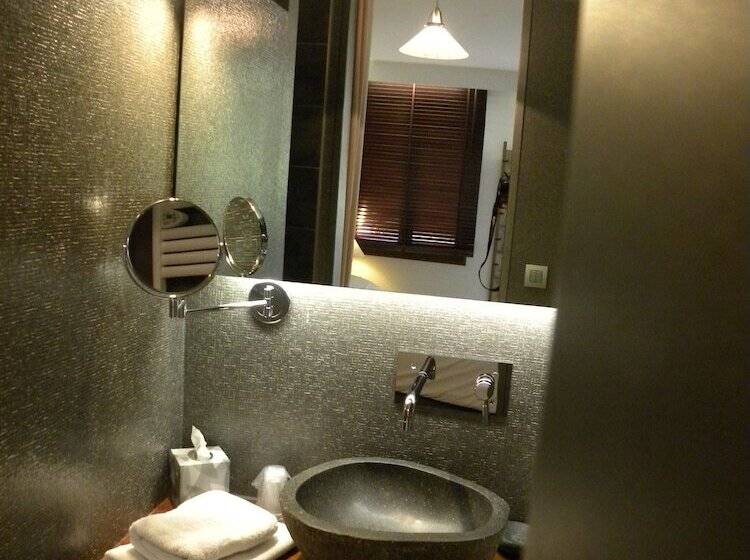 בית מלון כפרי Auberge Des Clarines