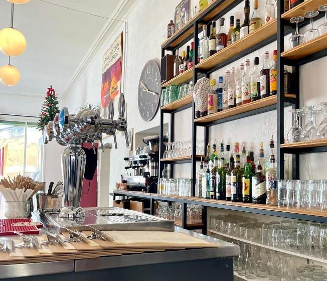 Отель Bar Des Amis