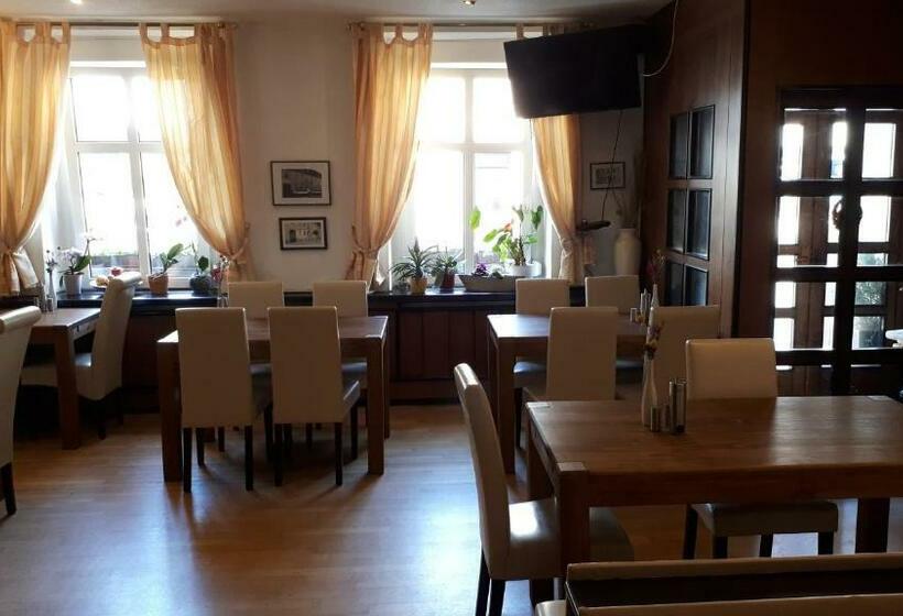 בית מלון כפרי Krone Lindow