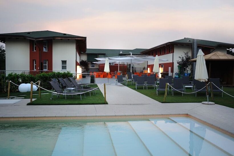 فندق La Foresteria Canavese Country Club