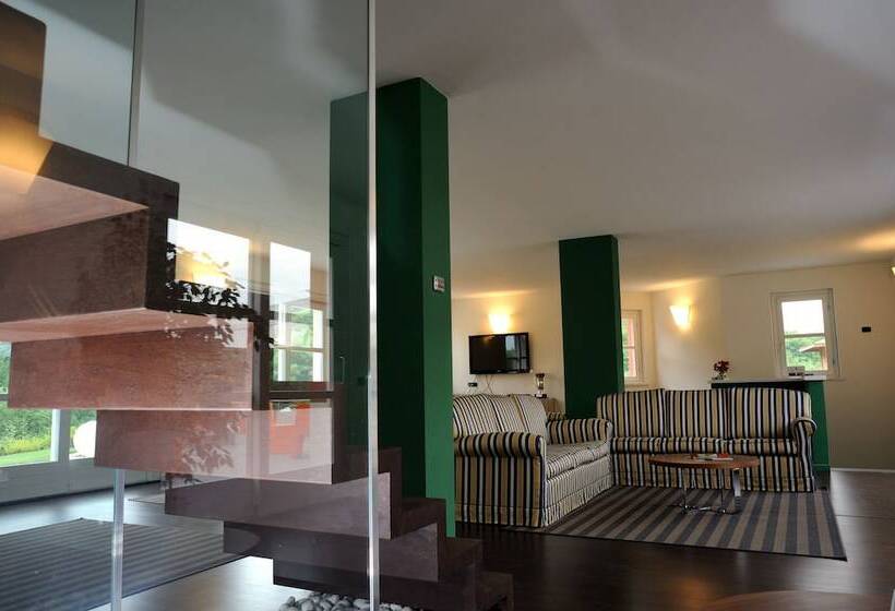 فندق La Foresteria Canavese Country Club