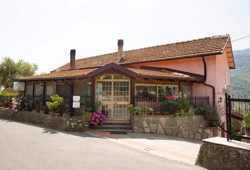 田舎風ホテル Il Nido Delle Rondini