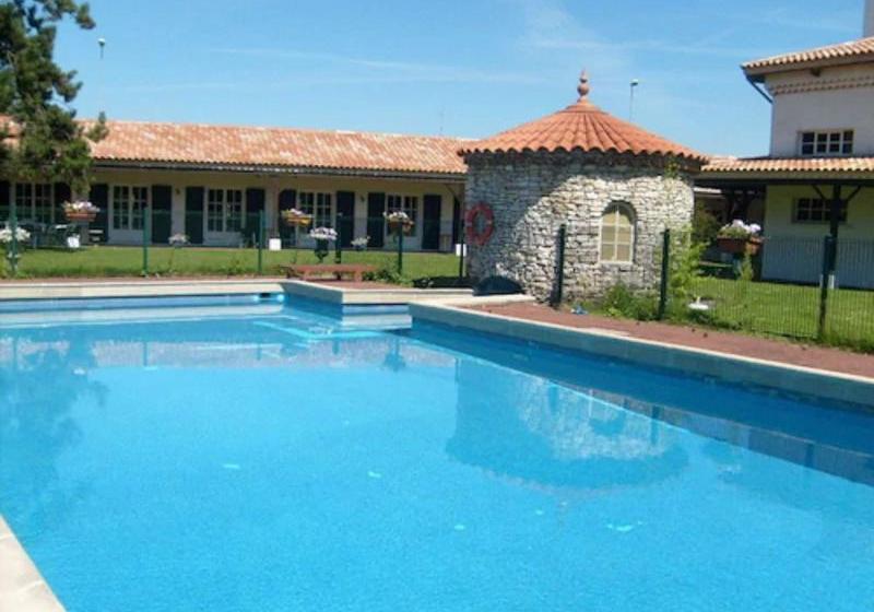 Logis Hôtel & Restaurant Lensotel