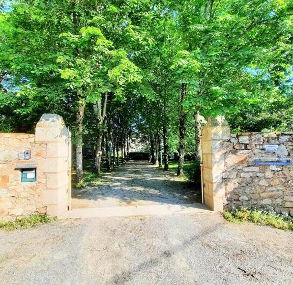 Пансион Domaine Du Plessis Grimaud