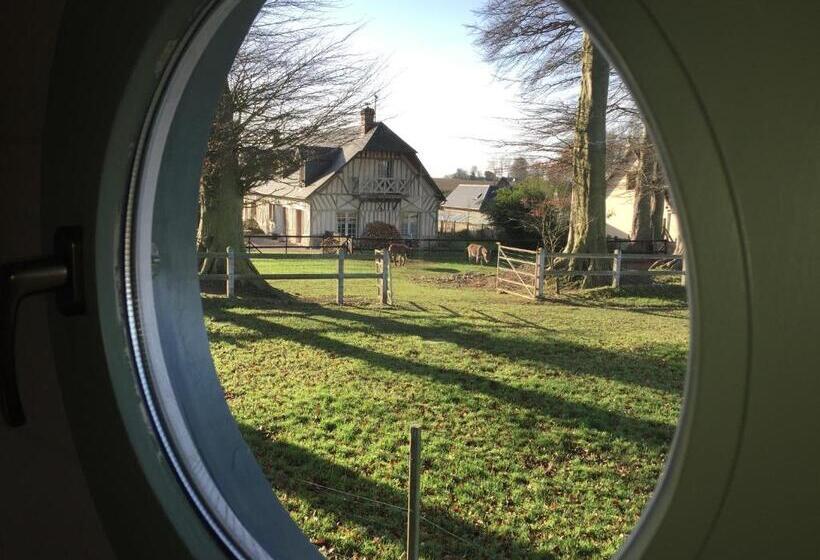 پانسیون Le Clos Des Hautes Loges