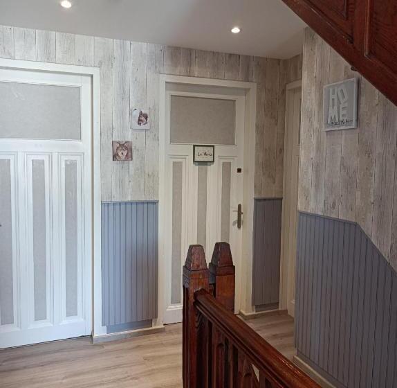 بنسيون Monts Et Reves