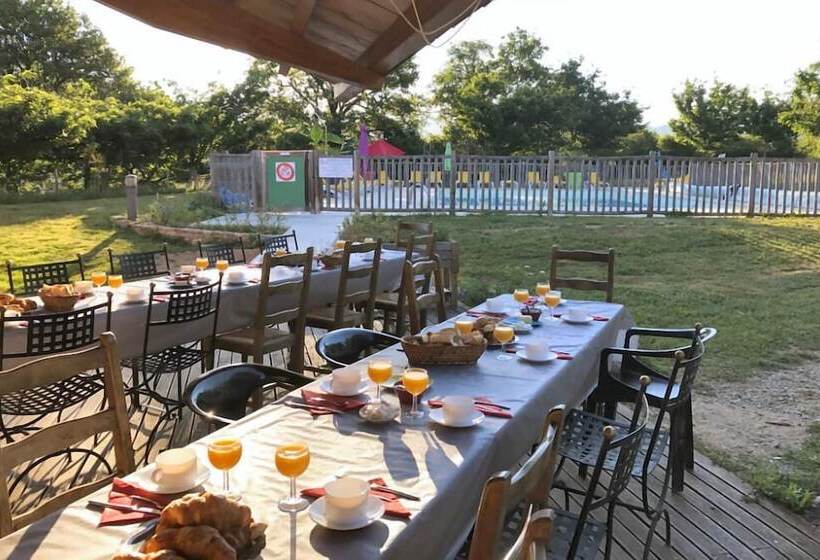 渡假胜地  Village De Gite   La Cascade