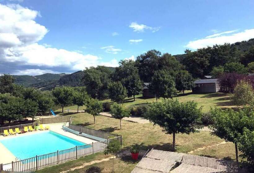 渡假胜地  Village De Gite   La Cascade