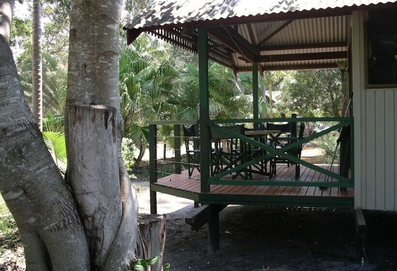 Wooli River Lodges