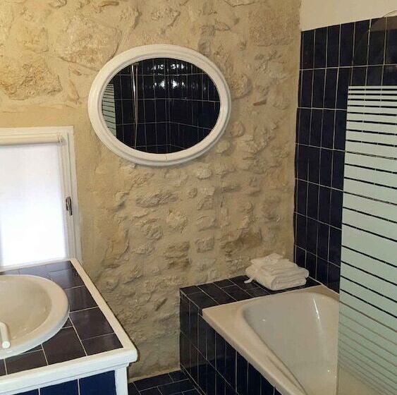 민박 Chambres D Hotes Lou Calvari