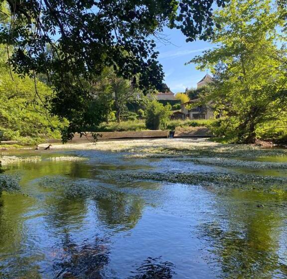Bed and Breakfast Château La Barge   Dordogne