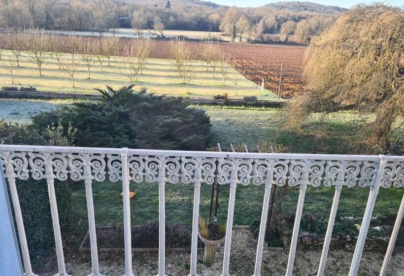 Bed and Breakfast Château La Barge   Dordogne