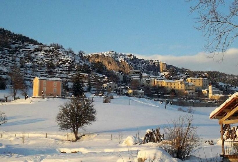 مبيت وإفطار La Villa Du Collet