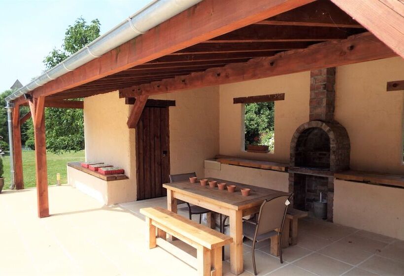 צימר Manoir De La Bassecour