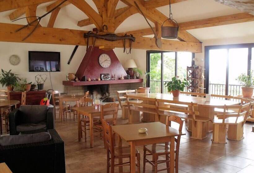 تختخواب و صبحانه San Larenzu