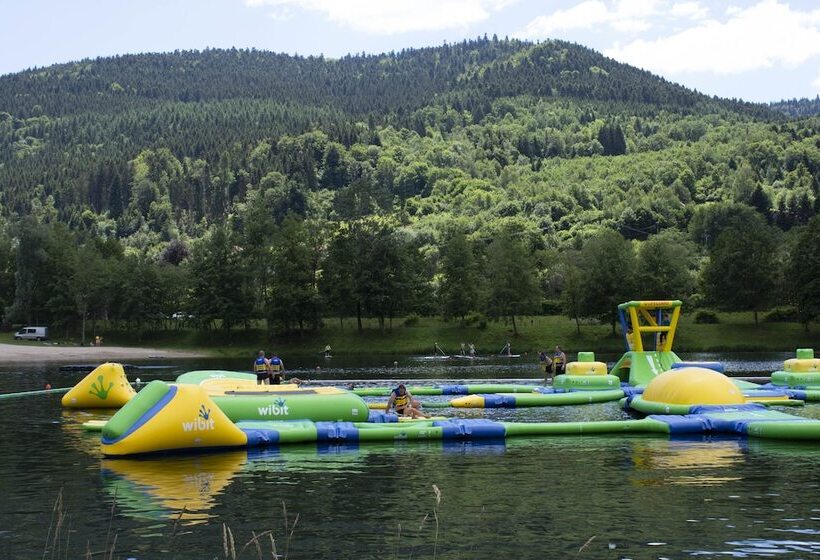 ホテル Camping Base De Loisirs Du Lac De La Moselotte