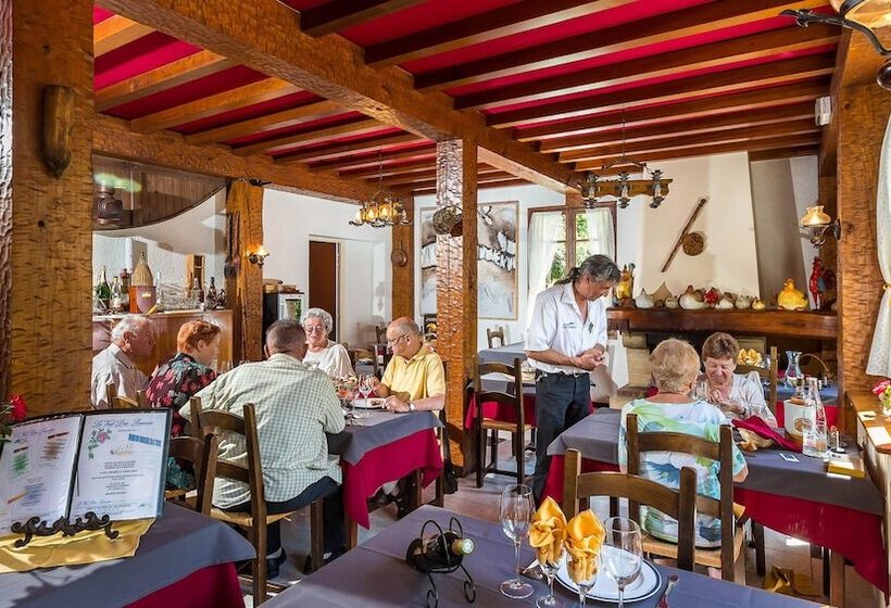 호텔 Hôtel Le Val Des Sources
